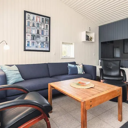 Vi Holiday home *